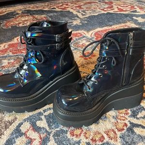 Demonia Shaker-52 Black Holographic Ankle Platform Boots Women’s Size 10